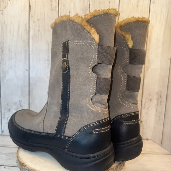 Clarks Andes Fortune Boots Womens 9.5 Gray Suede Leather Side Zip Fleece Lined - Picture 4 of 8
